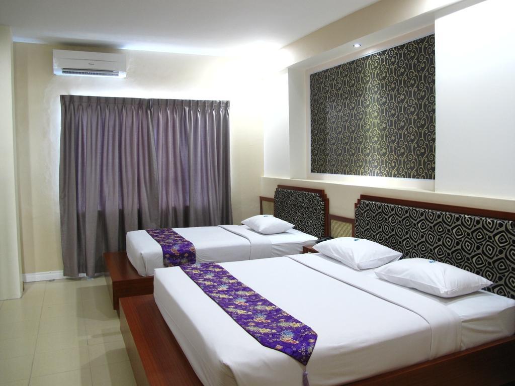 Gaja Hotel Pekanbaru Exteriér fotografie