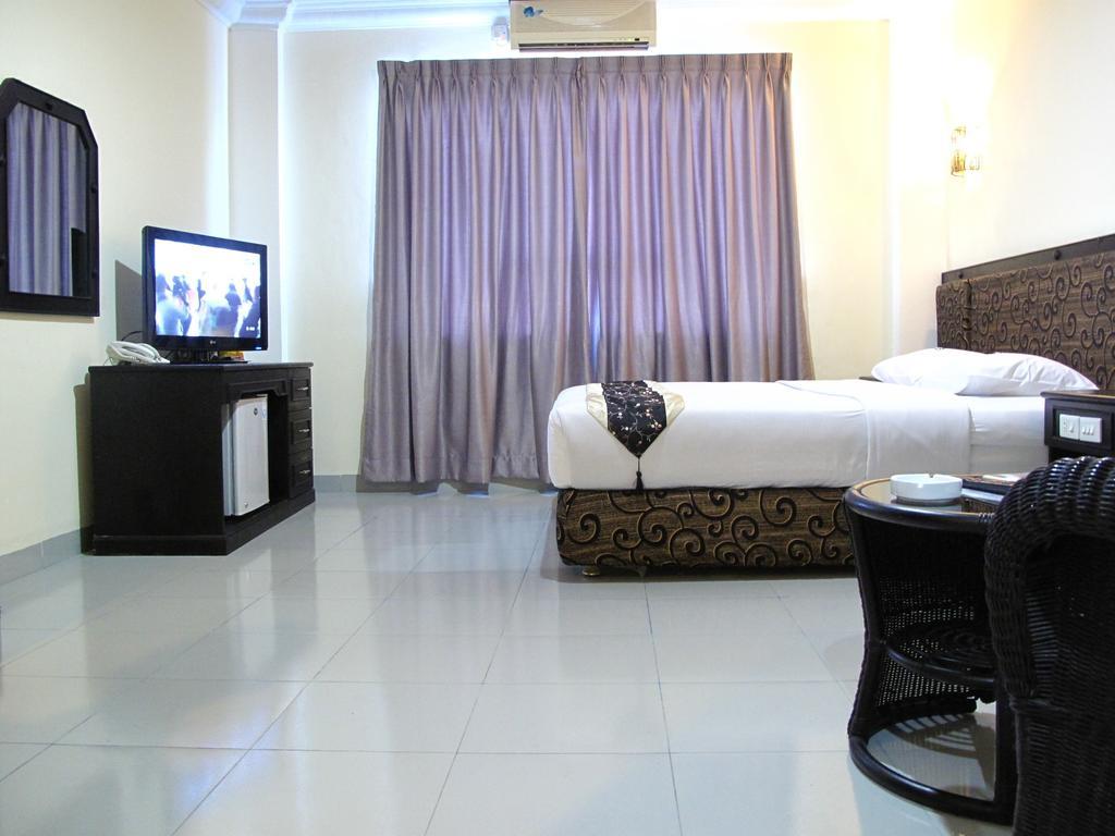 Gaja Hotel Pekanbaru Exteriér fotografie