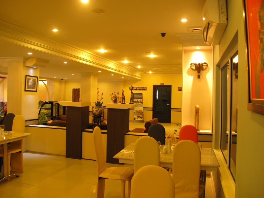 Gaja Hotel Pekanbaru Exteriér fotografie